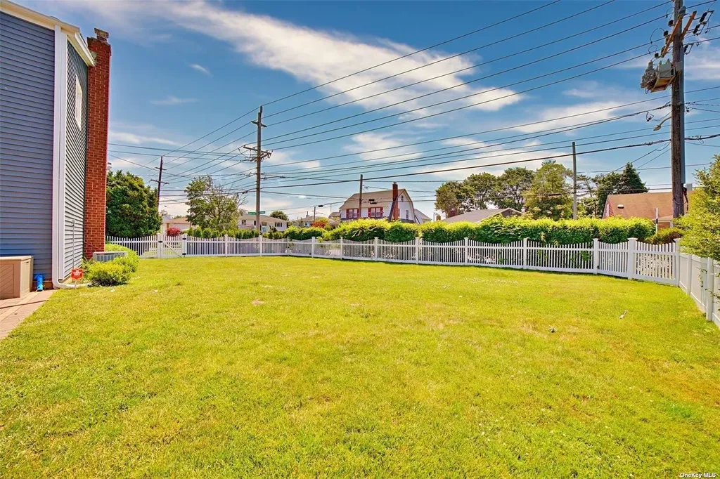 301 Barr Avenue Woodmere NY 11598