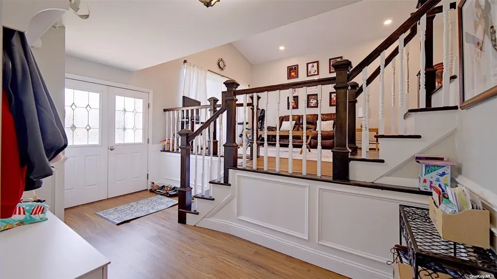 301 Barr Avenue Woodmere NY 11598
