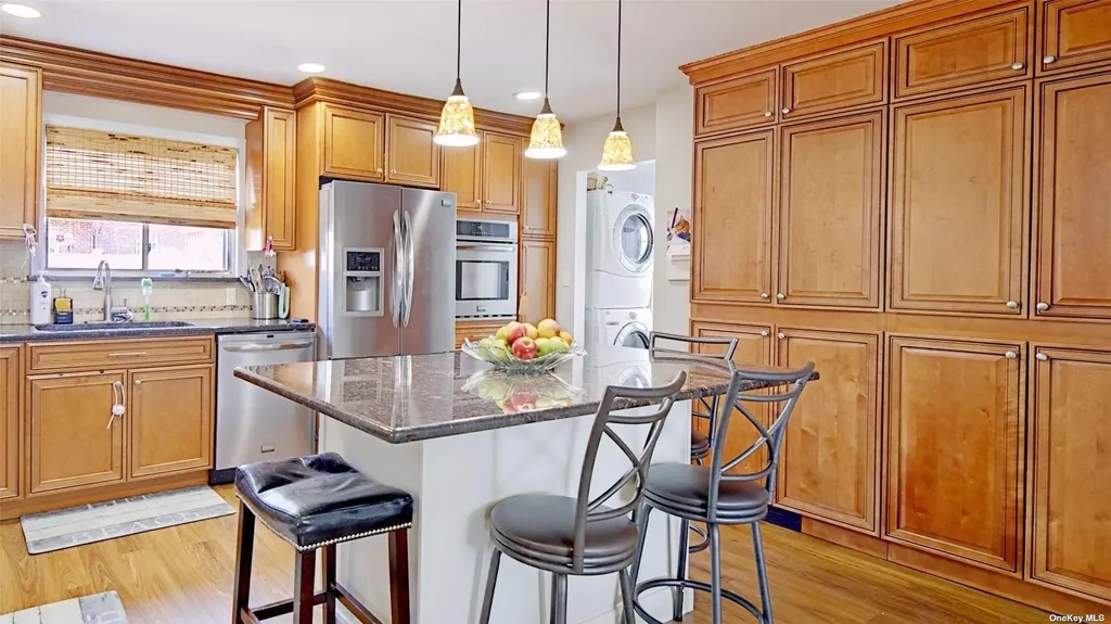 301 Barr Avenue Woodmere NY 11598
