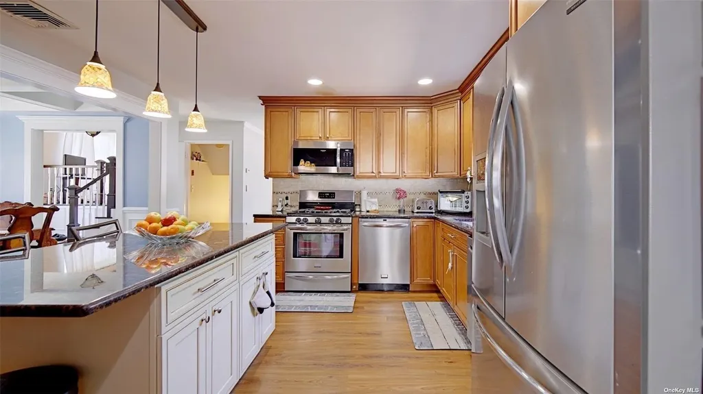 301 Barr Avenue Woodmere NY 11598