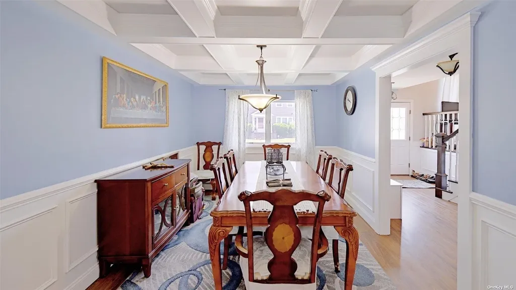 301 Barr Avenue Woodmere NY 11598