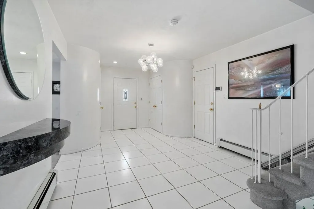 11 White Cliff Lane Nesconset NY 11767