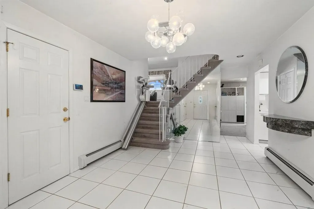 11 White Cliff Lane Nesconset NY 11767