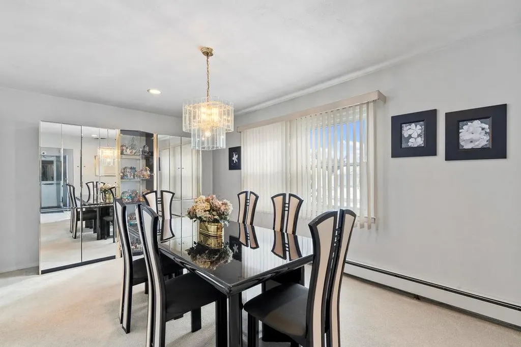 11 White Cliff Lane Nesconset NY 11767