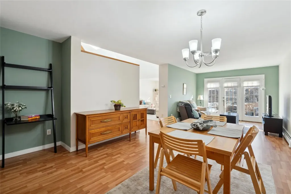30 Doral Lane Bay Shore NY 11706