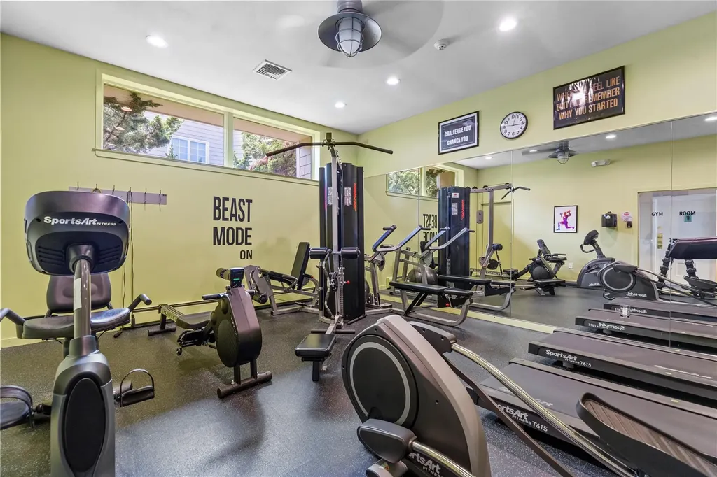 30 Doral Lane Bay Shore NY 11706