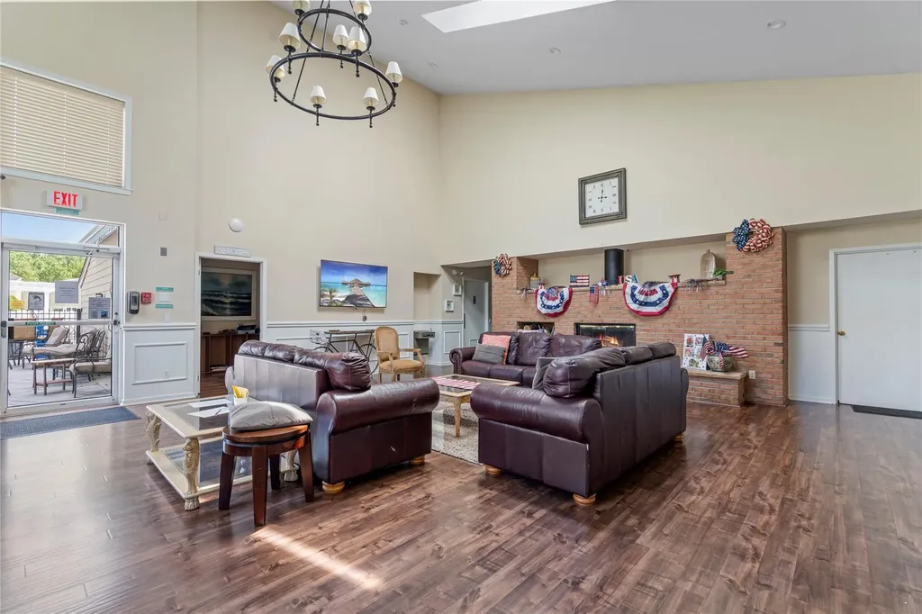 30 Doral Lane Bay Shore NY 11706