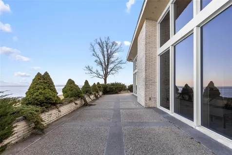 1450 Flagler Drive Mamaroneck NY 10543