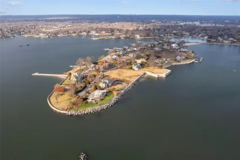 1450 Flagler Drive Mamaroneck NY 10543