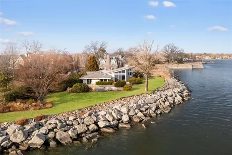 1450 Flagler Drive Mamaroneck NY 10543