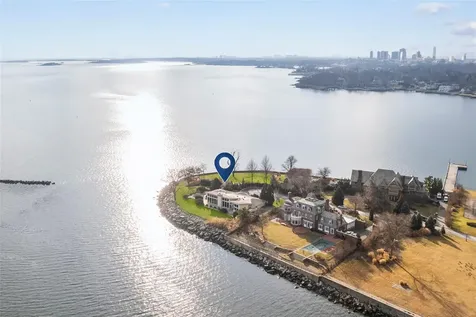 1450 Flagler Drive Mamaroneck NY 10543