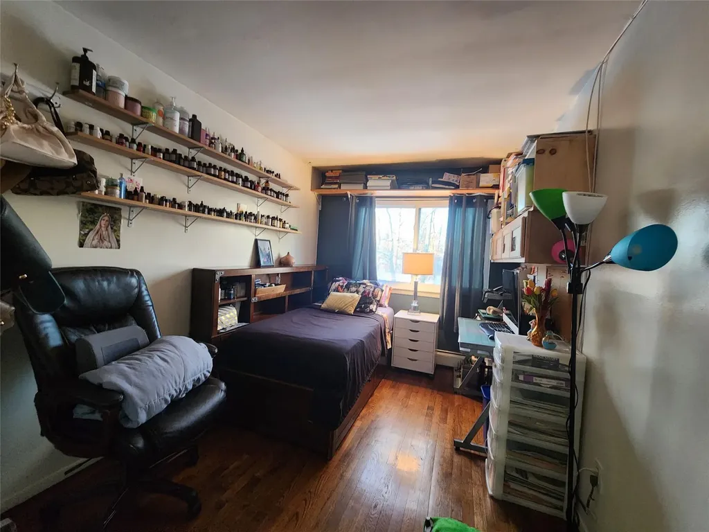 94 Halgren Crescent Haverstraw NY 10927