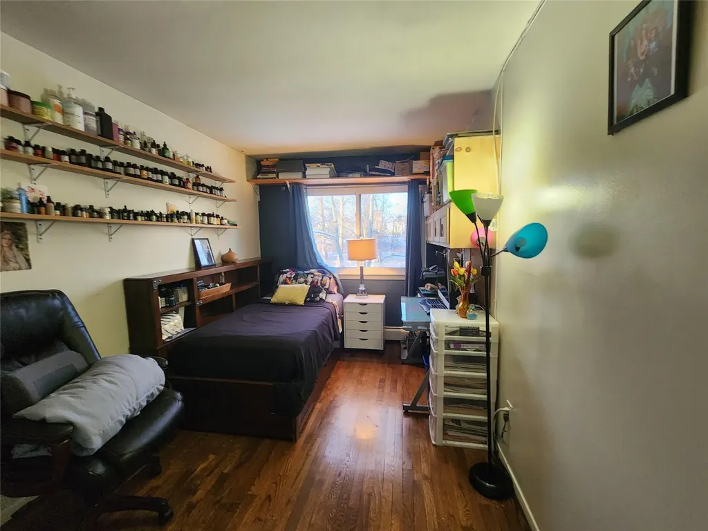 94 Halgren Crescent Haverstraw NY 10927