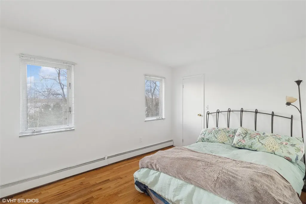 18 Sharon Drive Coram NY 11727