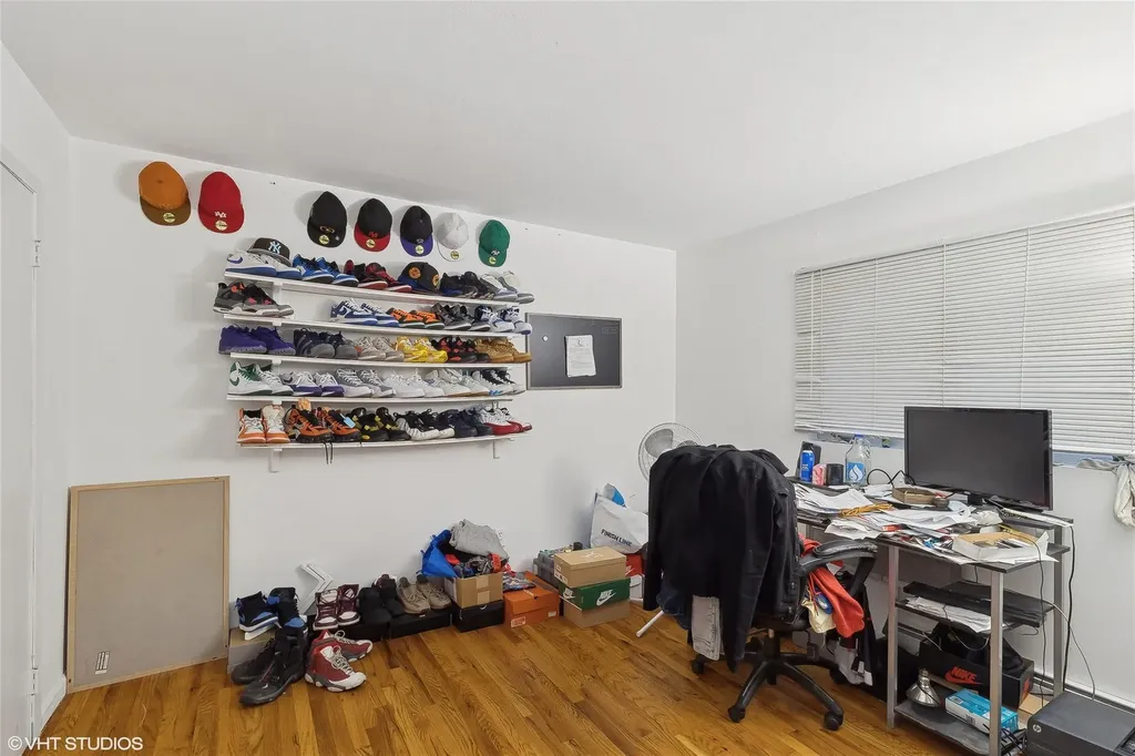 18 Sharon Drive Coram NY 11727