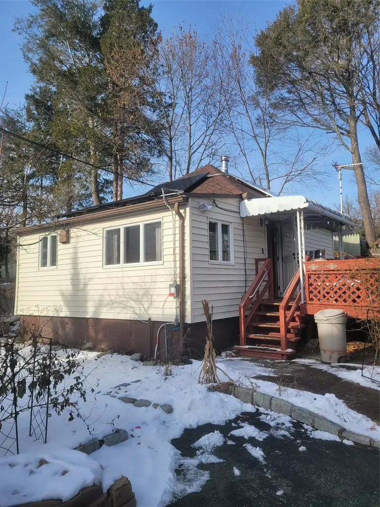 16 Pershing Avenue Ossining NY 10562