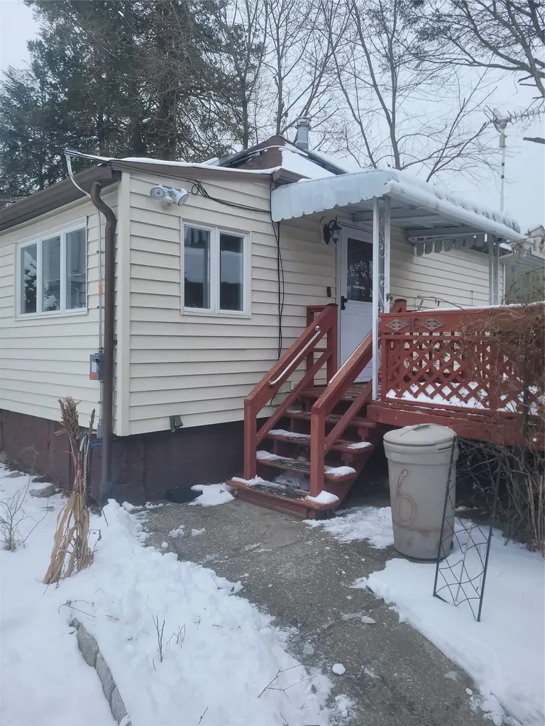 16 Pershing Avenue Ossining NY 10562