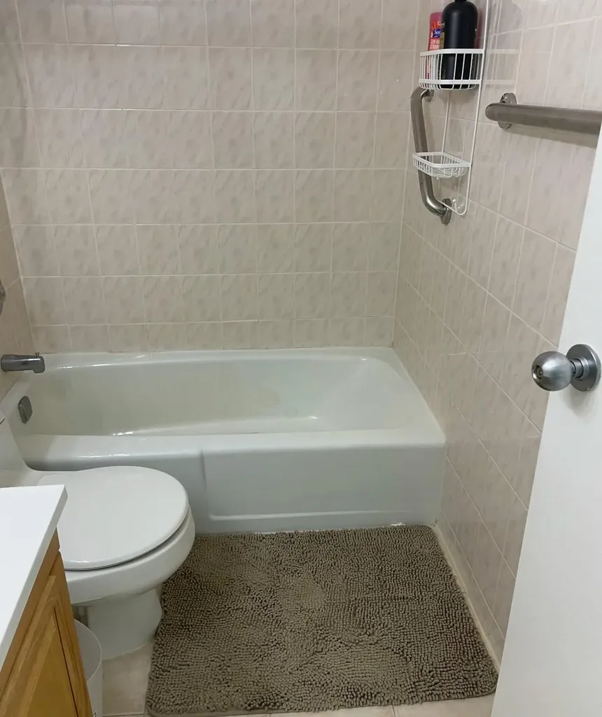 291 E Montauk Highway Hampton Bays NY 11946