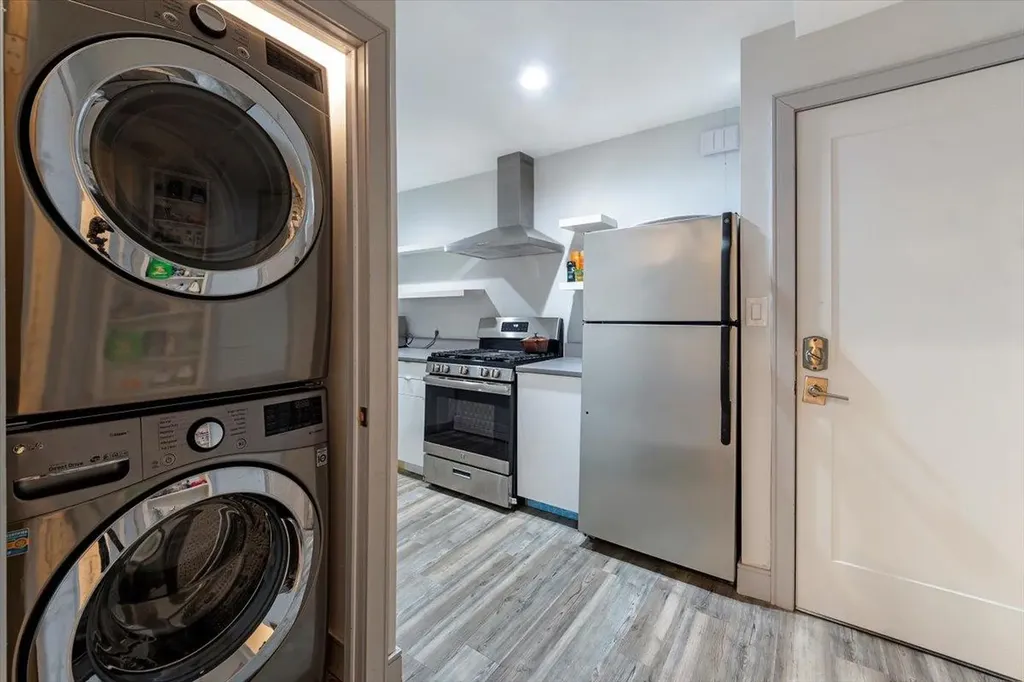 4063 Ely Avenue Bronx NY 10466