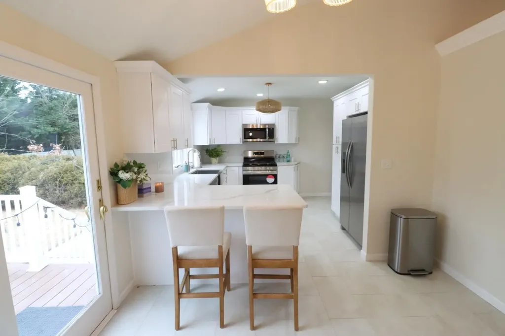 16 Parnell Drive Smithtown NY 11787