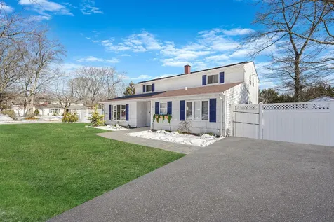 1 Cub Road South Setauket NY 11720