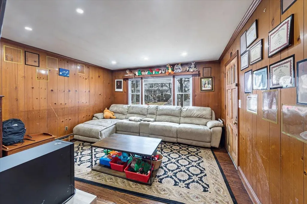 12 Maurice Avenue Ossining NY 10562