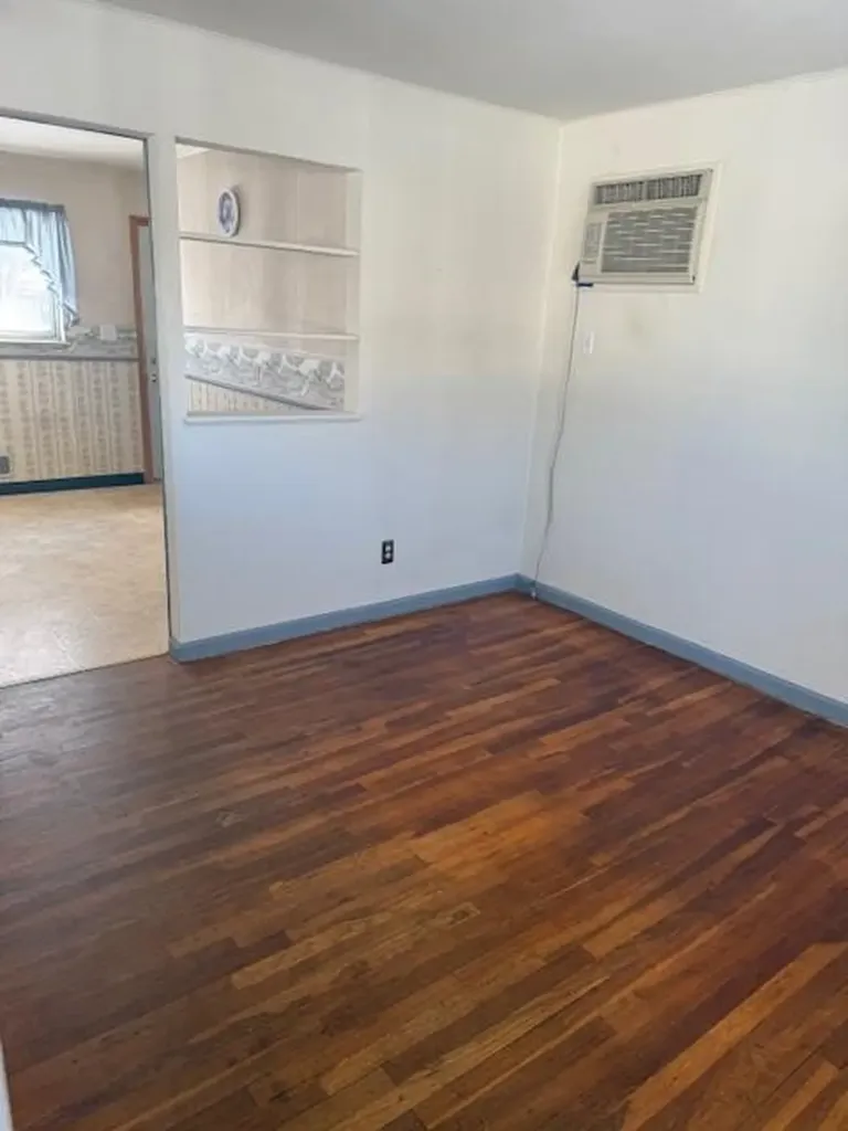 6 Stirrup Lane Centereach NY 11720