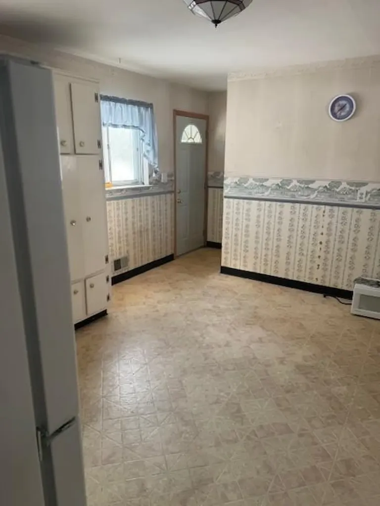 6 Stirrup Lane Centereach NY 11720