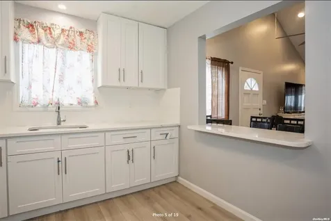 6 Violet Road Rocky Point NY 11778