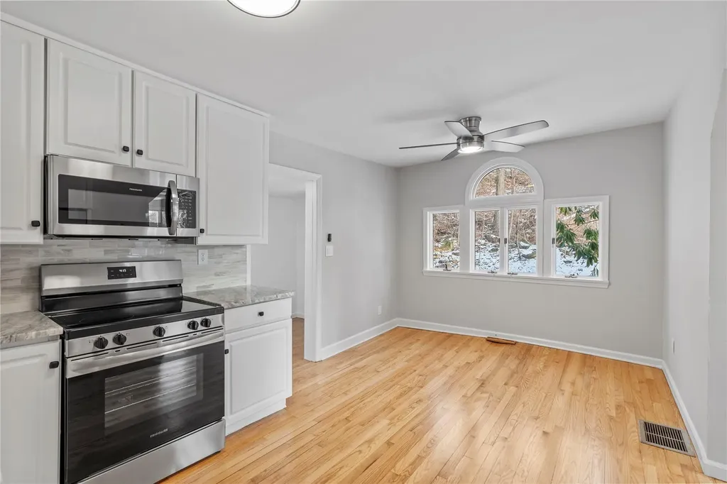 69 Empire Drive Patterson NY 12563