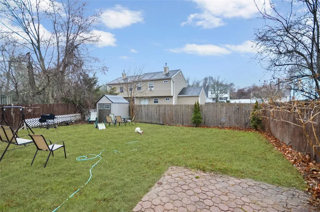 33 Beech Street Central Islip NY 11722