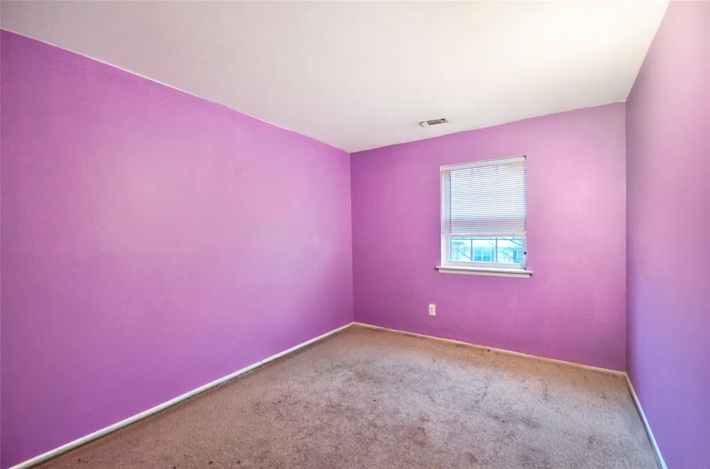 33 Beech Street Central Islip NY 11722