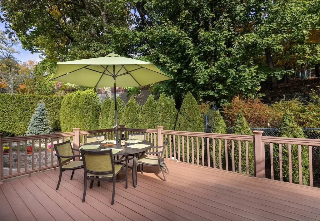 82 Briary Road Dobbs Ferry NY 10522