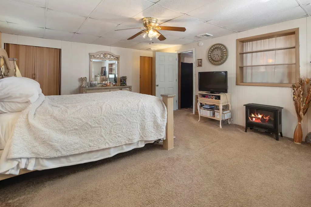 5 Peter Cooper Drive Poughkeepsie NY 12601