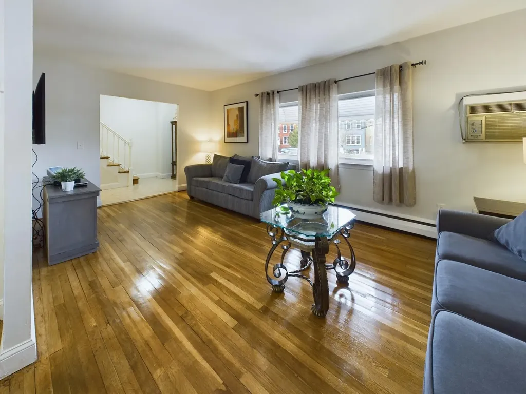 2868 Dewey Avenue Bronx NY 10465