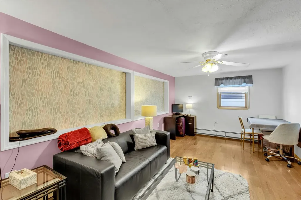 272 Bayside Avenue Oceanside NY 11572