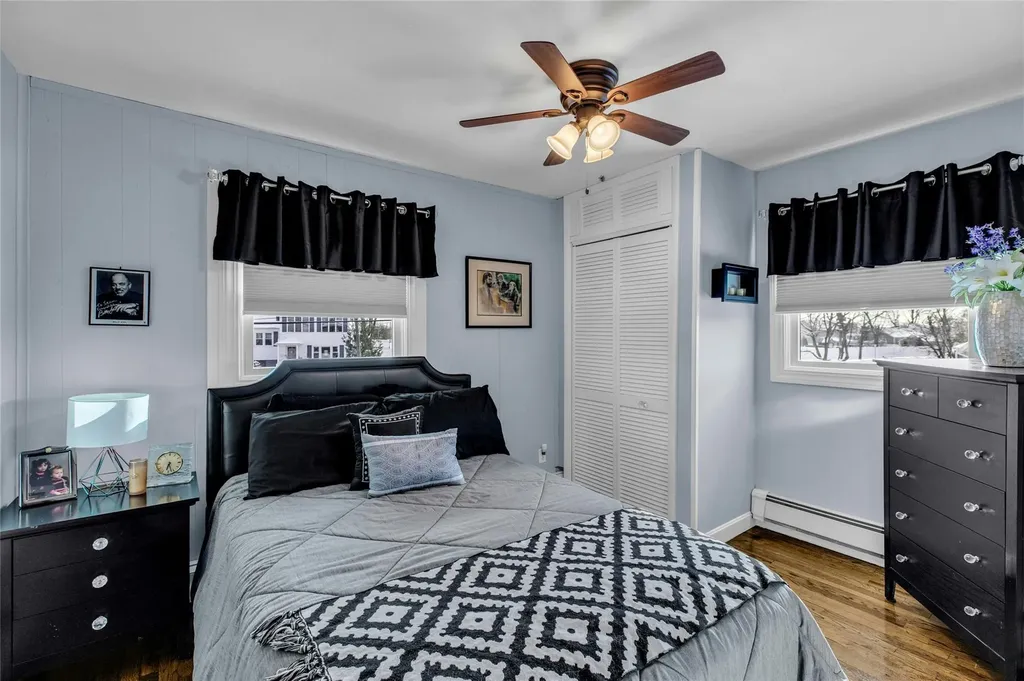 272 Bayside Avenue Oceanside NY 11572