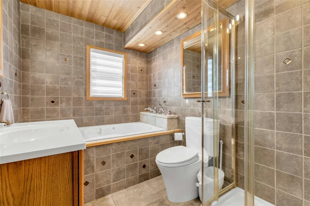 272 Bayside Avenue Oceanside NY 11572