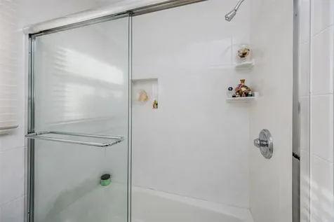 5 Sands Lane Port Jefferson NY 11777