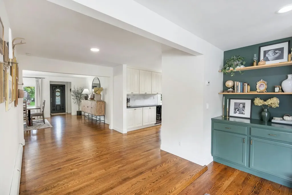 534 Starks Place Baldwin NY 11510