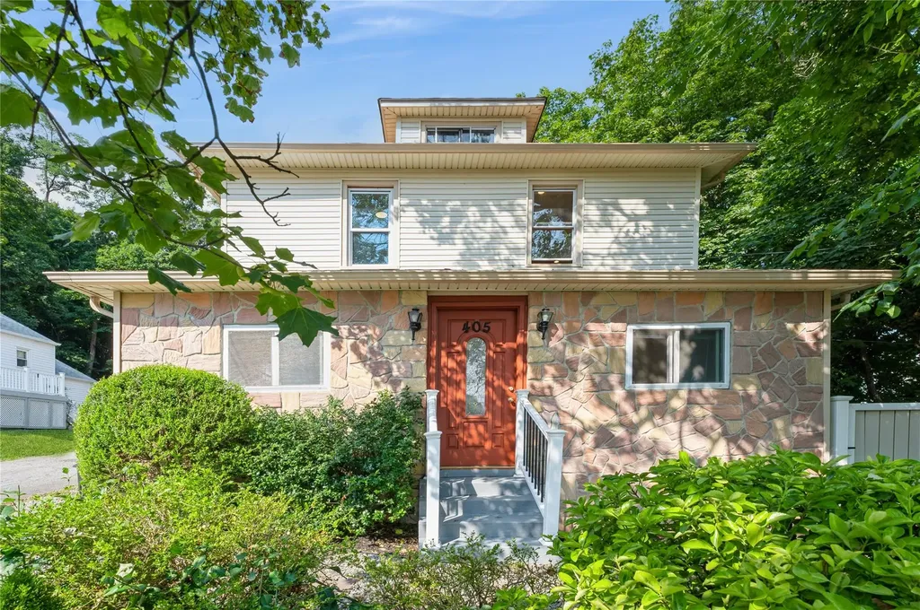 405 Roberts Avenue Yonkers NY 10703