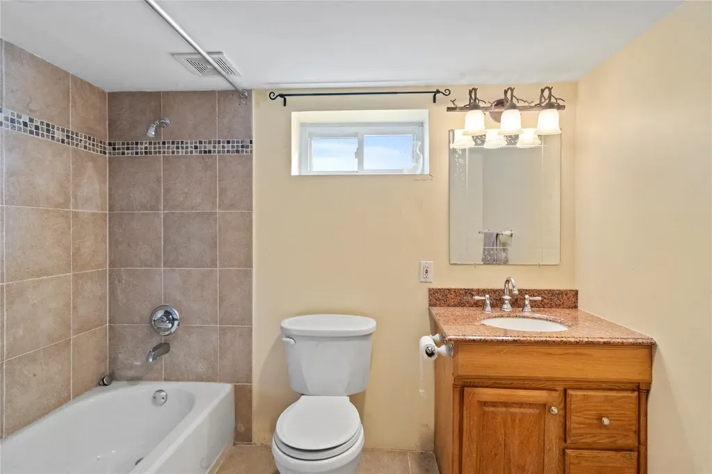 600 Arlington Road West Babylon NY 11704