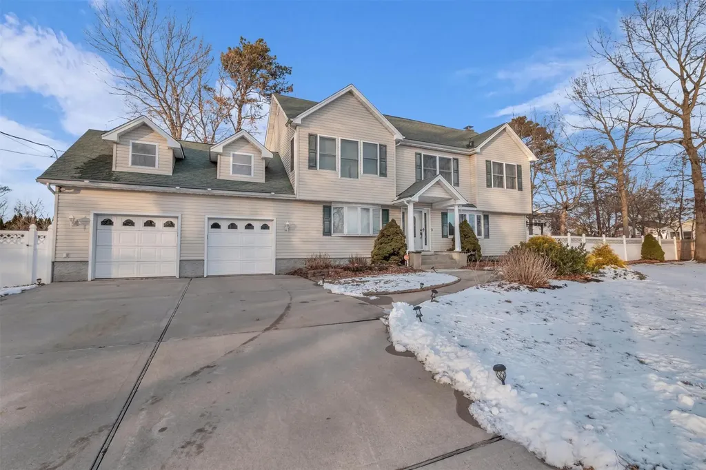1 Rhode Island Street Coram NY 11727