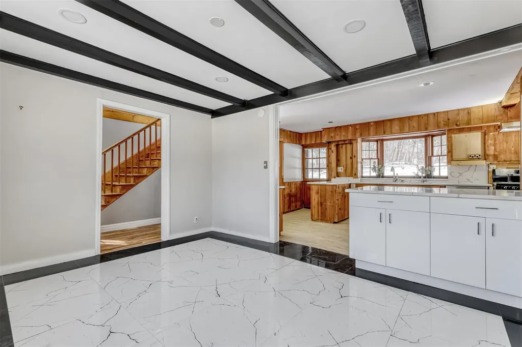 130 Willow Tree Road Monsey NY 10952