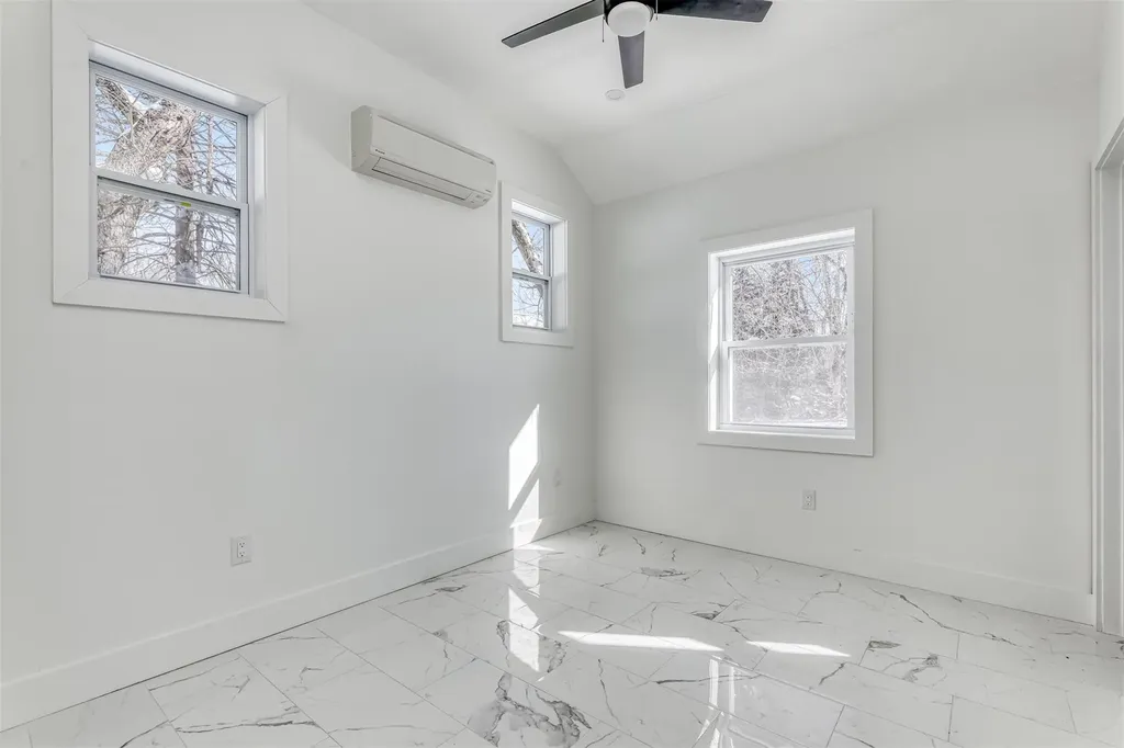 130 Willow Tree Road Monsey NY 10952