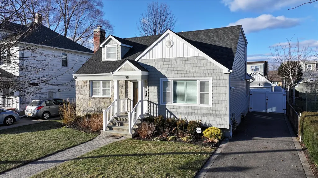 90 Jerome Avenue Mineola NY 11501