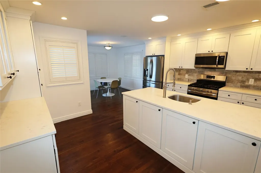 90 Jerome Avenue Mineola NY 11501
