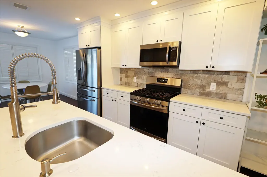 90 Jerome Avenue Mineola NY 11501