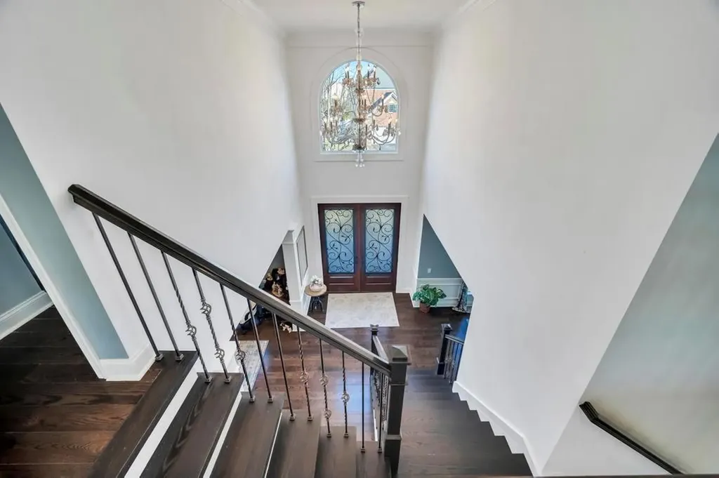 23 Pinehurst Drive Mount Sinai NY 11766