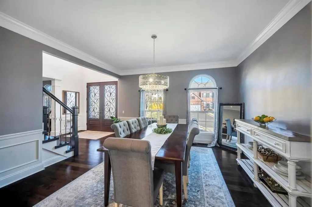 23 Pinehurst Drive Mount Sinai NY 11766